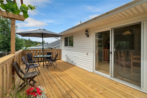 755 Kit Cres, Campbell River, BC 