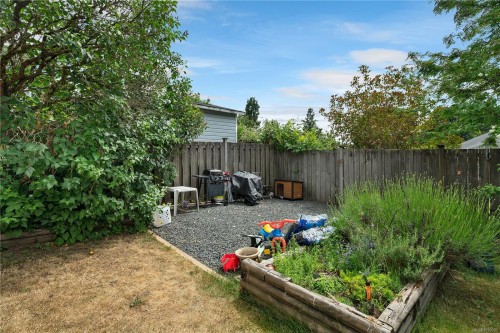 755 Kit Cres, Campbell River, BC 