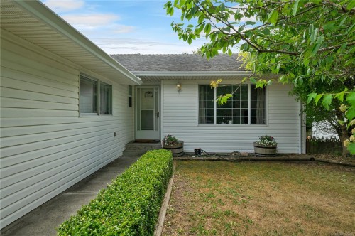 755 Kit Cres, Campbell River, BC 