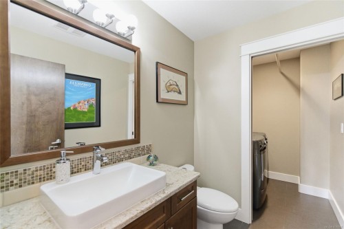 3406 Ocean Mist Pl, Nanaimo, BC 