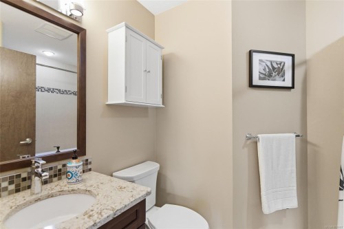 3406 Ocean Mist Pl, Nanaimo, BC 