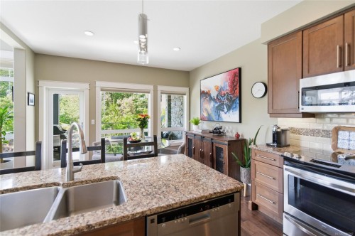 3406 Ocean Mist Pl, Nanaimo, BC 