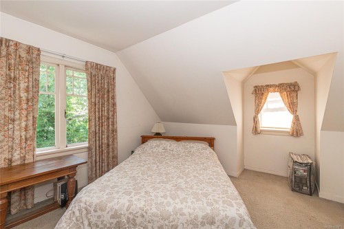 1254 Burnside Rd West, View Royal, BC 