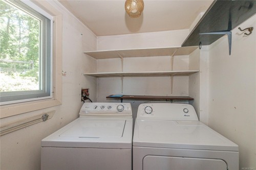 1254 Burnside Rd West, View Royal, BC 