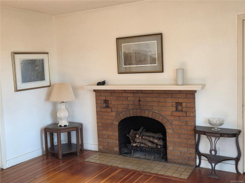 1254 Burnside Rd West, View Royal, BC 
