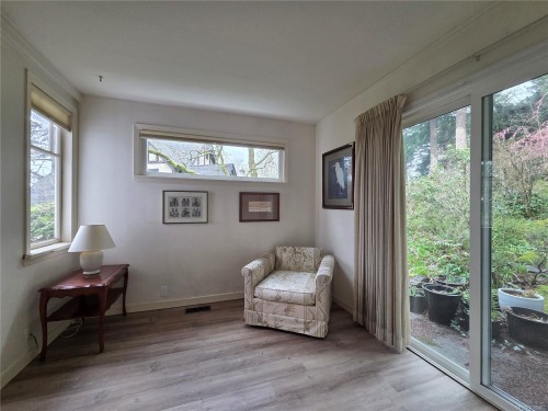 1254 Burnside Rd West, View Royal, BC 