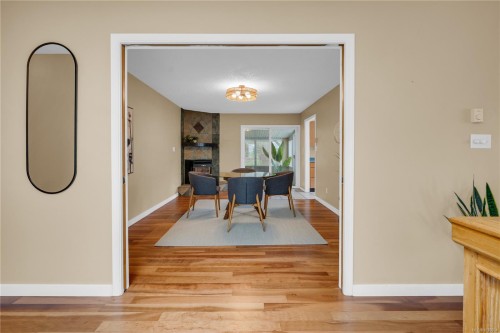 8008 Glenhurst Dr North, Crofton, BC 