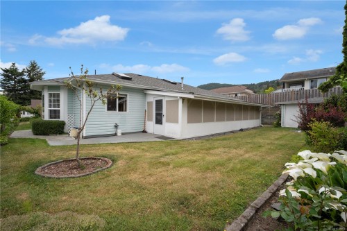 8008 Glenhurst Dr North, Crofton, BC 