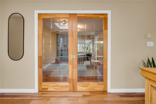 8008 Glenhurst Dr North, Crofton, BC 
