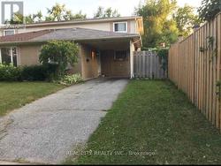 2290 DELKUS CRESCENT  Mississauga, ON L5A 1K7