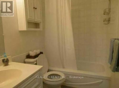 2290 Delkus Crescent, Mississauga, ON 