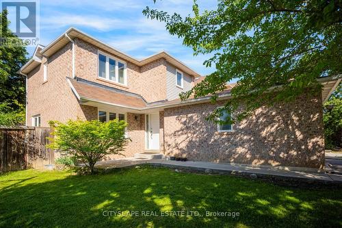 65 Mullis Crescent, Brampton, ON 