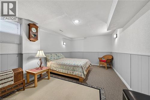 6 Regal Drive, Hamilton, ON 