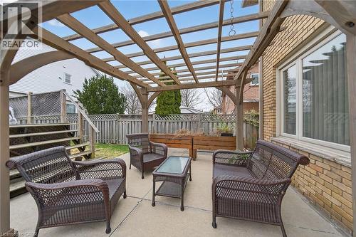 6 Regal Drive, Hamilton, ON 