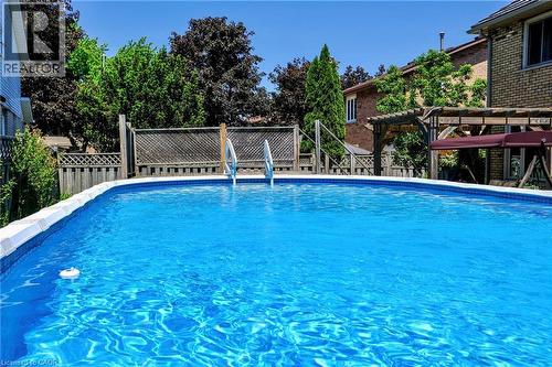 6 Regal Drive, Hamilton, ON 