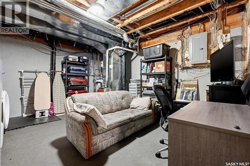 C 905 9Th Street E, Saskatoon, SK 