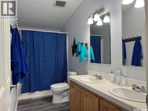 301 Tesky Crescent, Wynyard, SK 