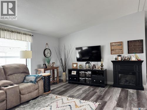301 Tesky Crescent, Wynyard, SK 
