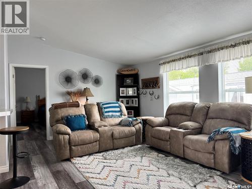 301 Tesky Crescent, Wynyard, SK 