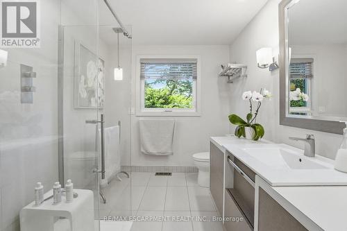 570 Rosedale Crescent, Burlington, ON 