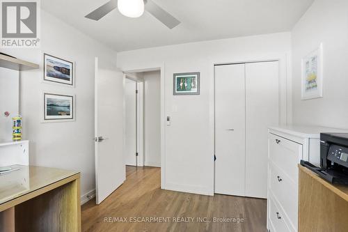 570 Rosedale Crescent, Burlington, ON 
