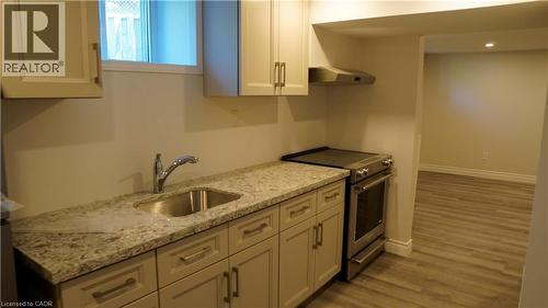 12 Cecilia Court, Hamilton, ON 