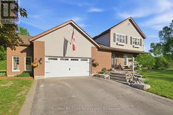 4 CIRCLE DRIVE Scugog (Port Perry), ON L9L 1N9