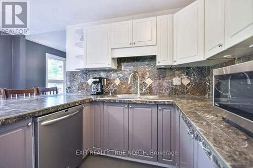 28 Nicholson Crescent, Springwater, ON 