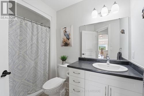 3 PC ENSUITE OFF THE PRIMARY BEDROOM - 303 - 9 Newcastle Street, Minden Hills (Minden), ON 