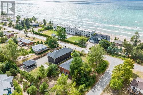 29 Lorrie Crescent, Tiny, ON 