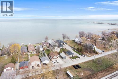 1696 Caille Avenue, Lakeshore, ON 