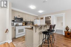 Eat in kitchen - 
