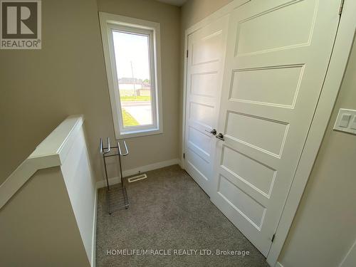 939 West Village Square, London North, ON 