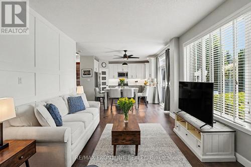 37 Calderwood Way, Ottawa, ON 