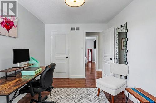 37 Calderwood Way, Ottawa, ON 