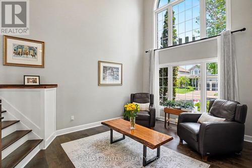 37 Calderwood Way, Ottawa, ON 