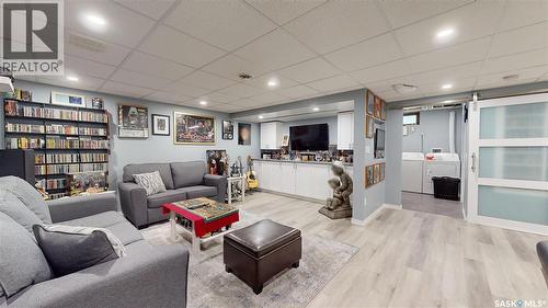 255 Litzenberger Crescent, Regina, SK 