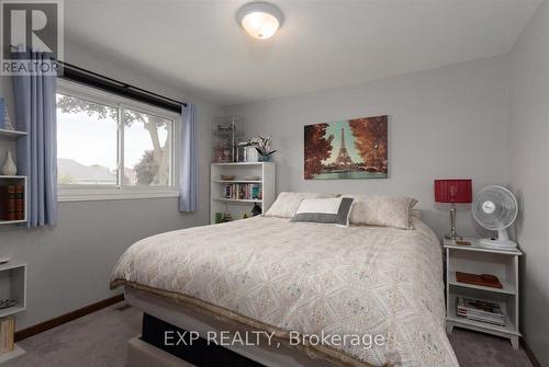 28 Denrich Avenue, Tillsonburg, ON - Indoor Photo Showing Bedroom
