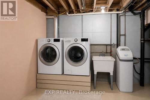 28 Denrich Avenue, Tillsonburg, ON - Indoor Photo Showing Laundry Room