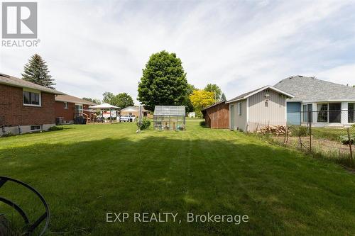 28 Denrich Avenue, Tillsonburg, ON - Outdoor
