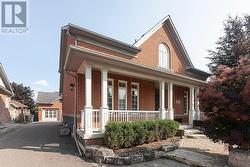 1599 HALLSTONE ROAD Brampton, ON L6Y 5K8