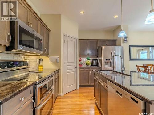 274 Ashworth Crescent, Saskatoon, SK 