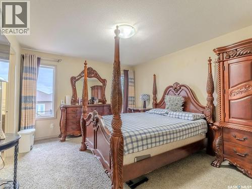 274 Ashworth Crescent, Saskatoon, SK 