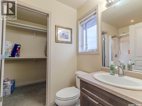 274 Ashworth Crescent, Saskatoon, SK 
