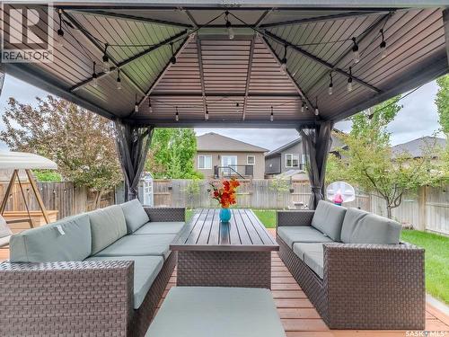 274 Ashworth Crescent, Saskatoon, SK 