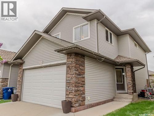 274 Ashworth Crescent, Saskatoon, SK 