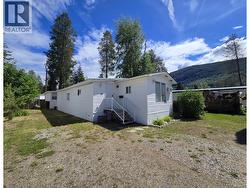 500 16TH Avenue Unit# 48 Genelle, BC V0G 1G0