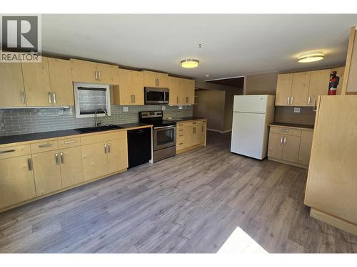 500 16Th Avenue Unit# 48, Genelle, BC 