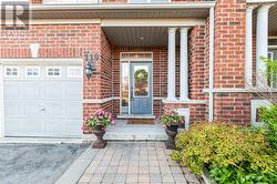 119 THATCHER CRESCENT East Gwillimbury, ON L9N 0B9