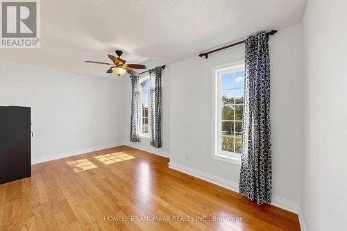 209 Redstone Road, Richmond Hill, ON 